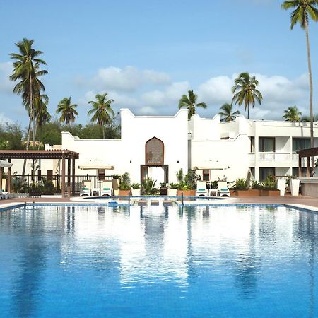 Lux* Marijani Zanzibar Hotel Pwani Mchangani Exterior foto